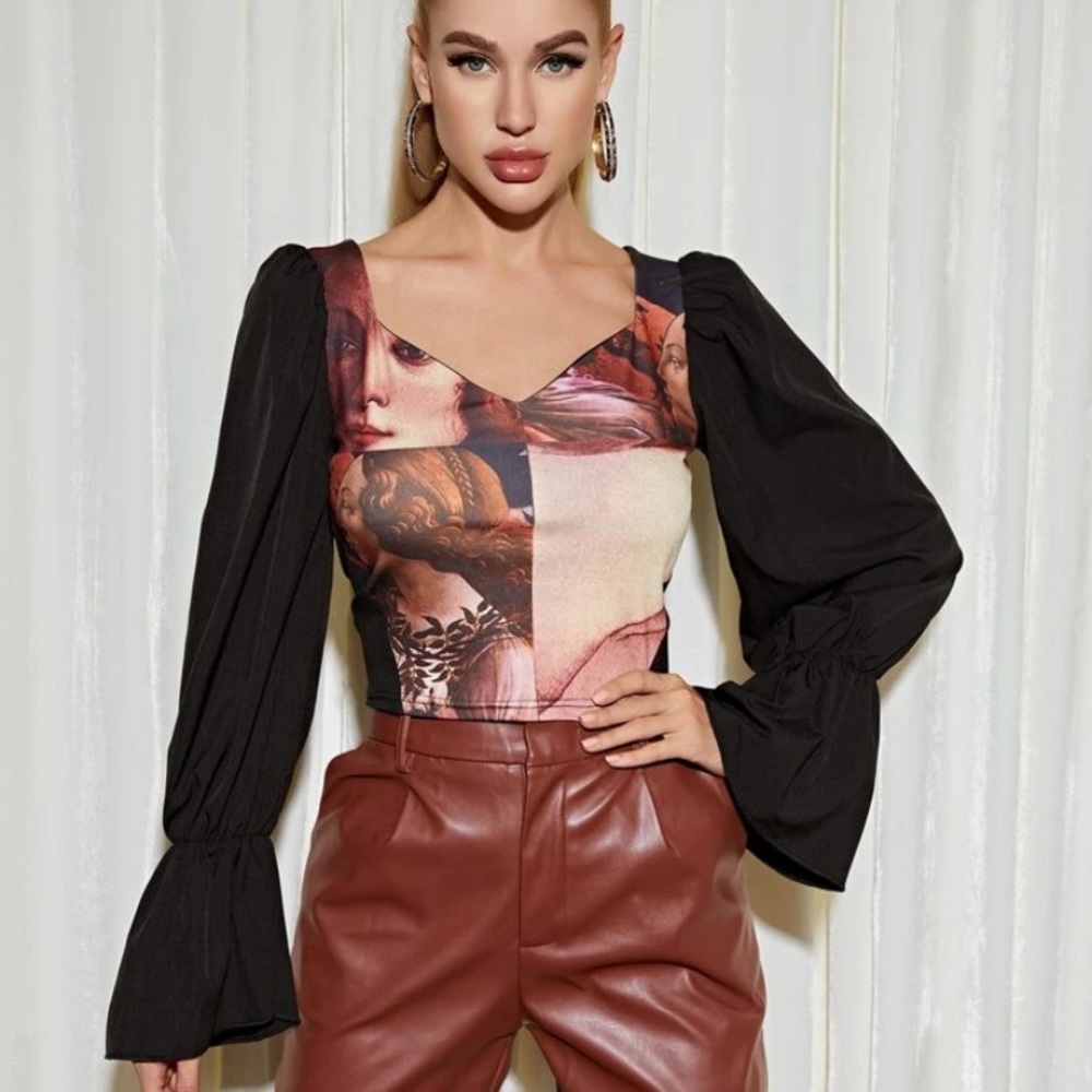 Cropped Long Sleeve Print Bell Sleeve Top